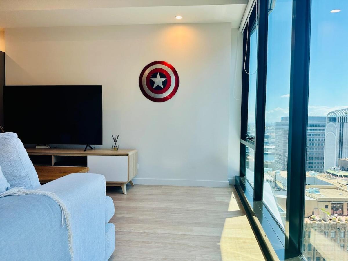 Cbd Near Qvb With Infinity Pool Apartment *