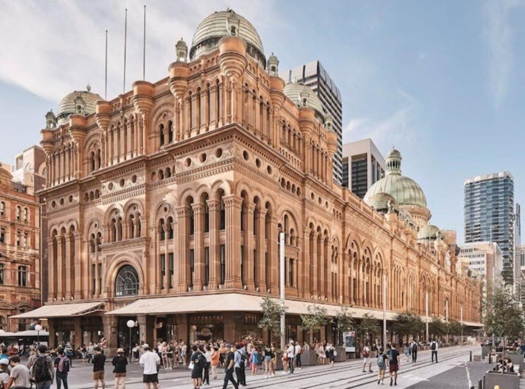 Cbd Near Qvb With Infinity Pool Apartment